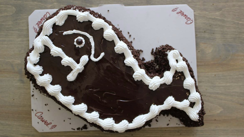 Carvel Fudgie the Whale