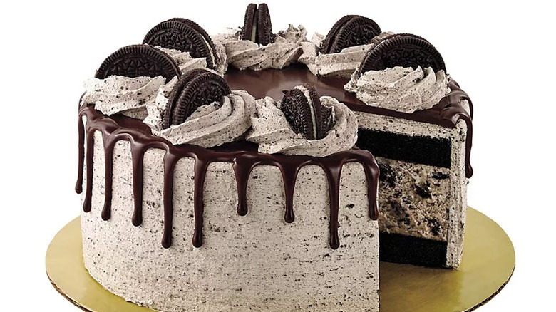 H-E-B's Cookies and Cream Ice Cream Cake