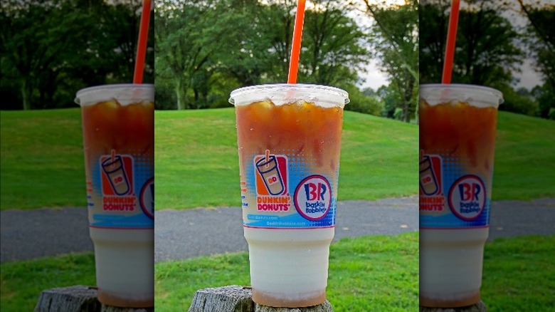 Dunkin' iced macchiato 