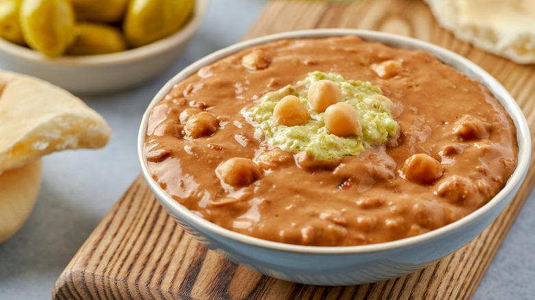 full bowl of ful medames 