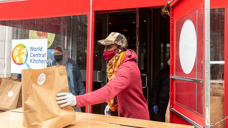 chef marcus samuelsson free food