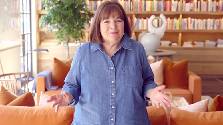 Ina Garten accepting a Daytime Emmy