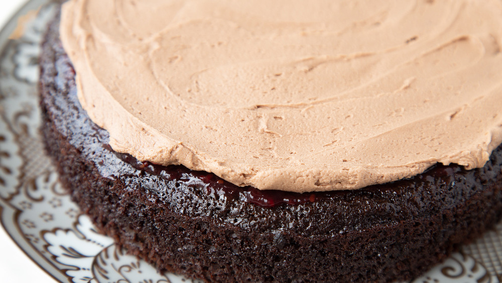 Ina Garten's chocolate cake frosting