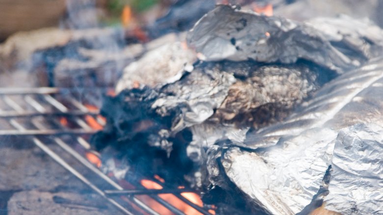 cooking with aluminum foil 