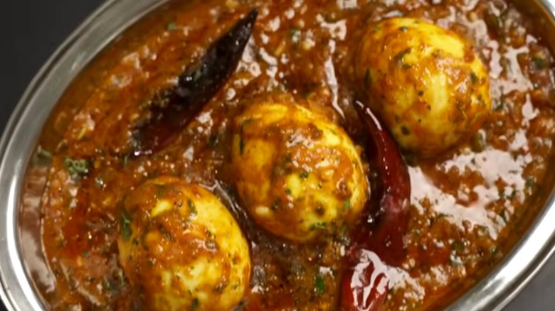 dhaba-style egg curry