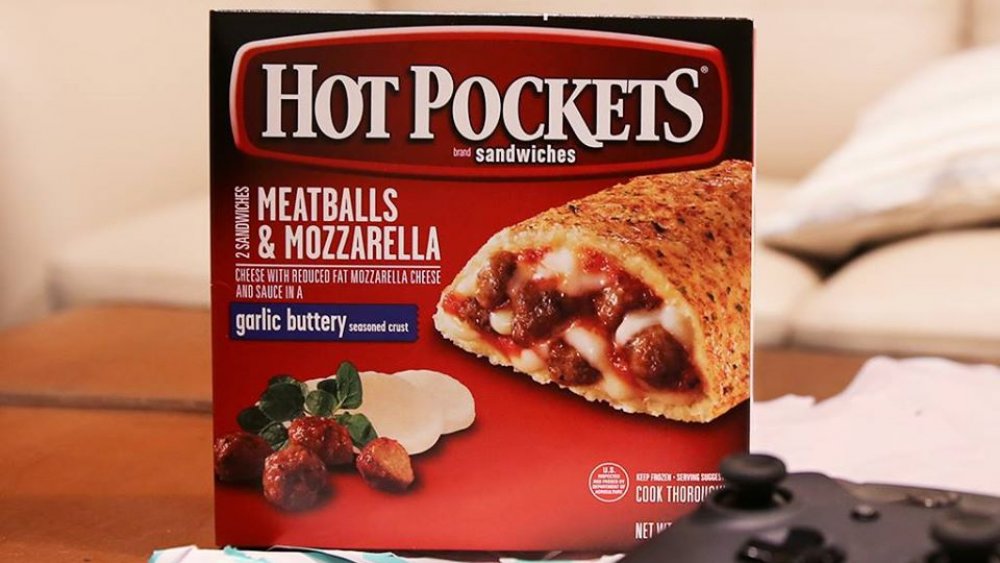 hot pockets meatball & mozzarella 