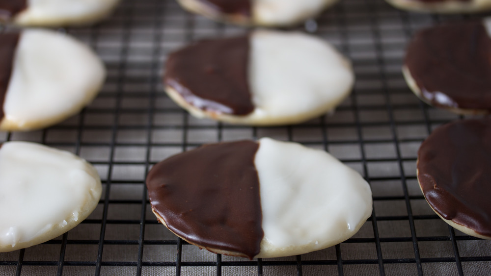 Black and White Cookie dessert