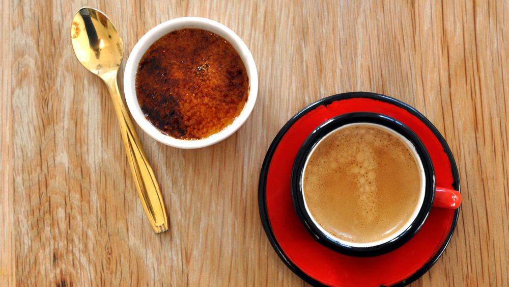 Crème brûlée with espresso dessert