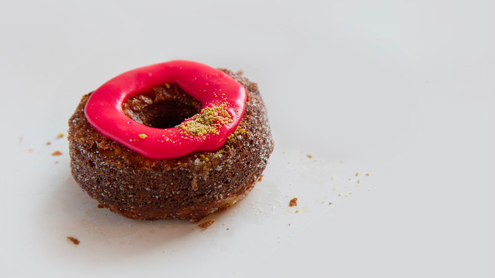 Cranberry pistachio cronut dessert