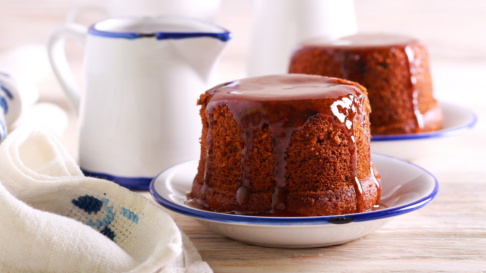 Sticky toffee pudding dessert