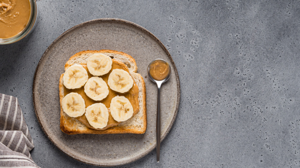 peanut butter and banana on bread