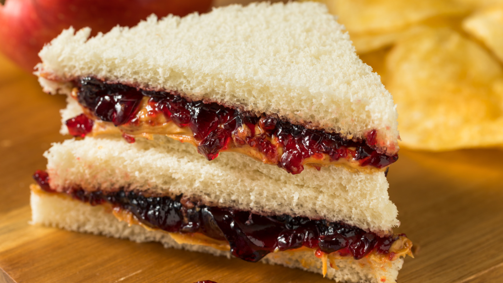 Insanely Delicious Things You Should Put On Your PB J