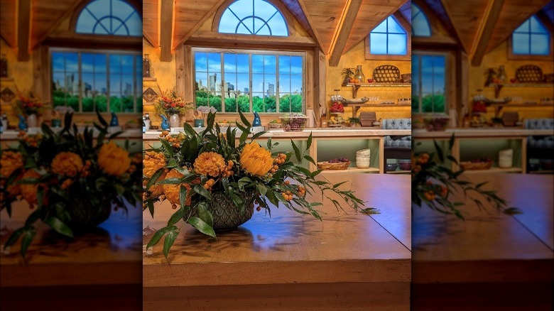 rachael ray show set