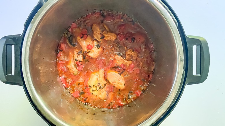 chicken nested cacciatore sauce