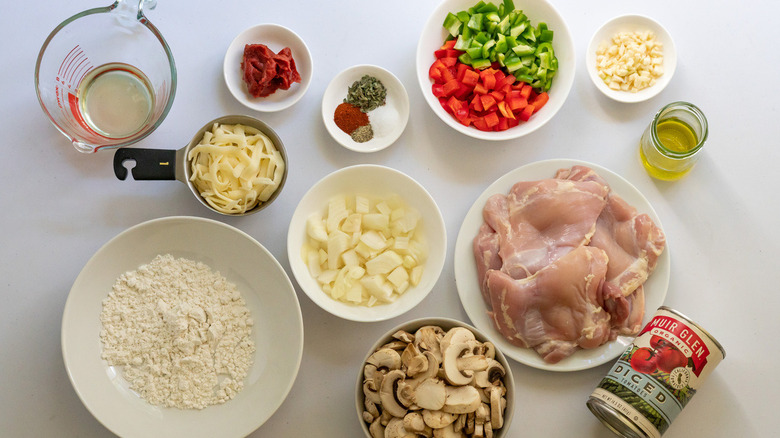 ingredients for Instant Pot chicken cacciatore