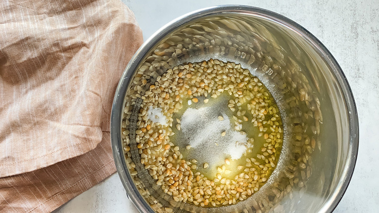 Popcorn kernels in oil