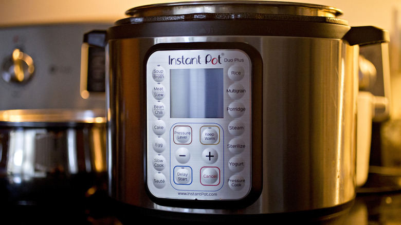 instant pot on counter 