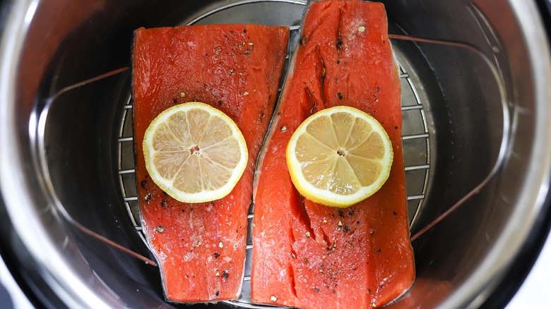 Instant Pot Steamed Salmon Recipe