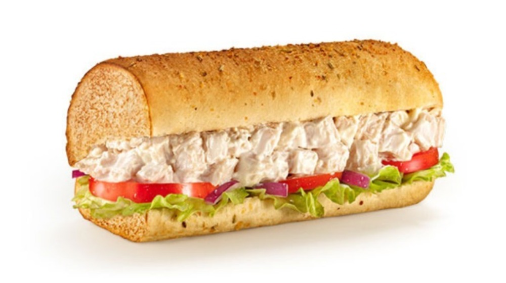 6-inch sub with creamy chicken pieces and veggies