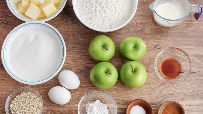 irish apple cake ingredients