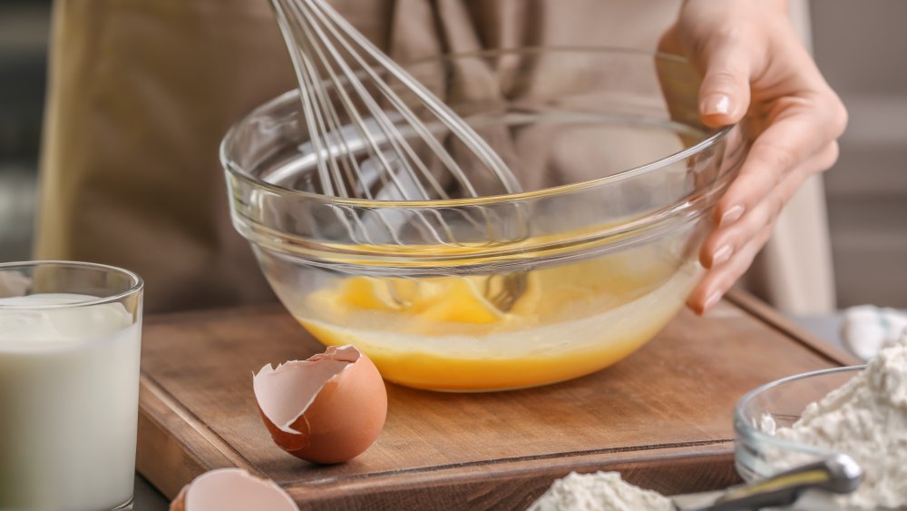 Baking powder in eggs 