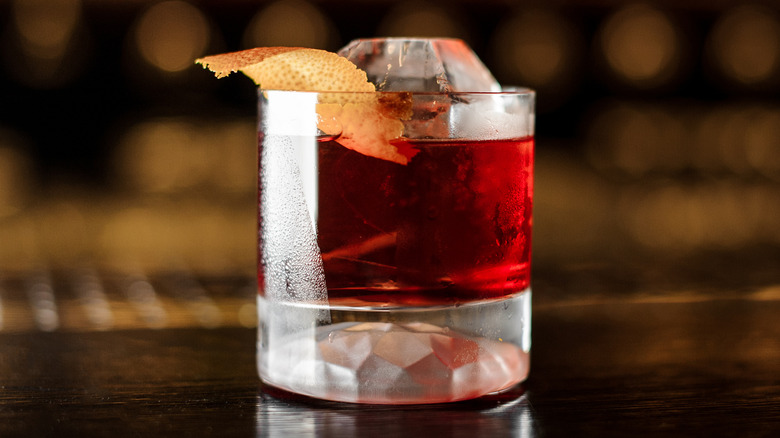 Boulevardier cocktail