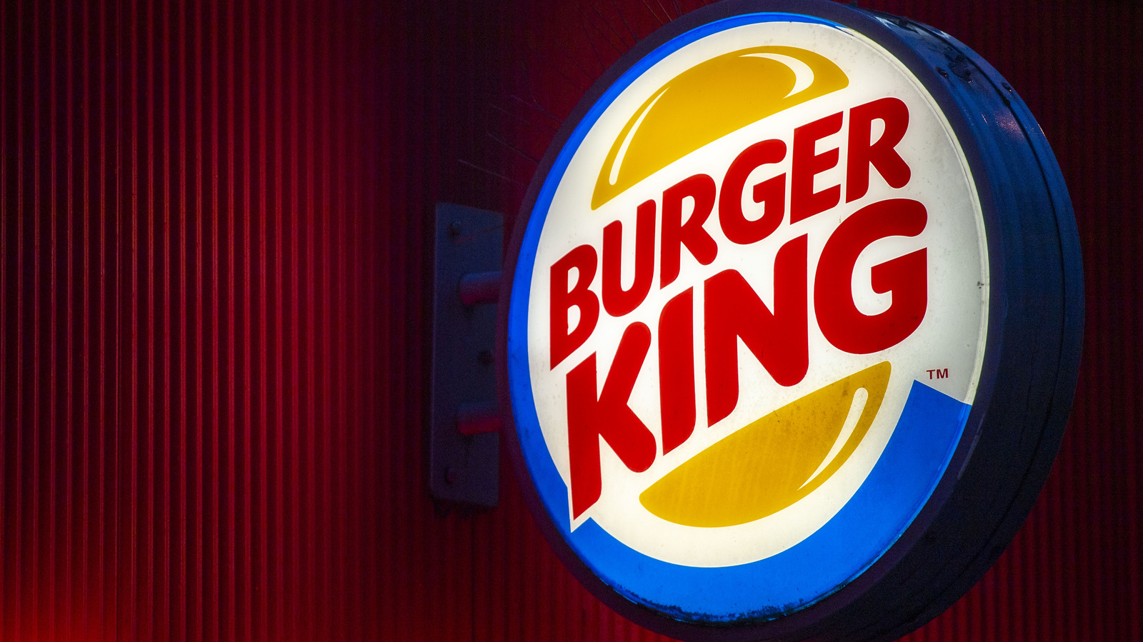 Is Burger King Open On Thanksgiving 2021?