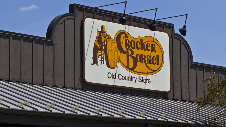 Cracker Barrel 