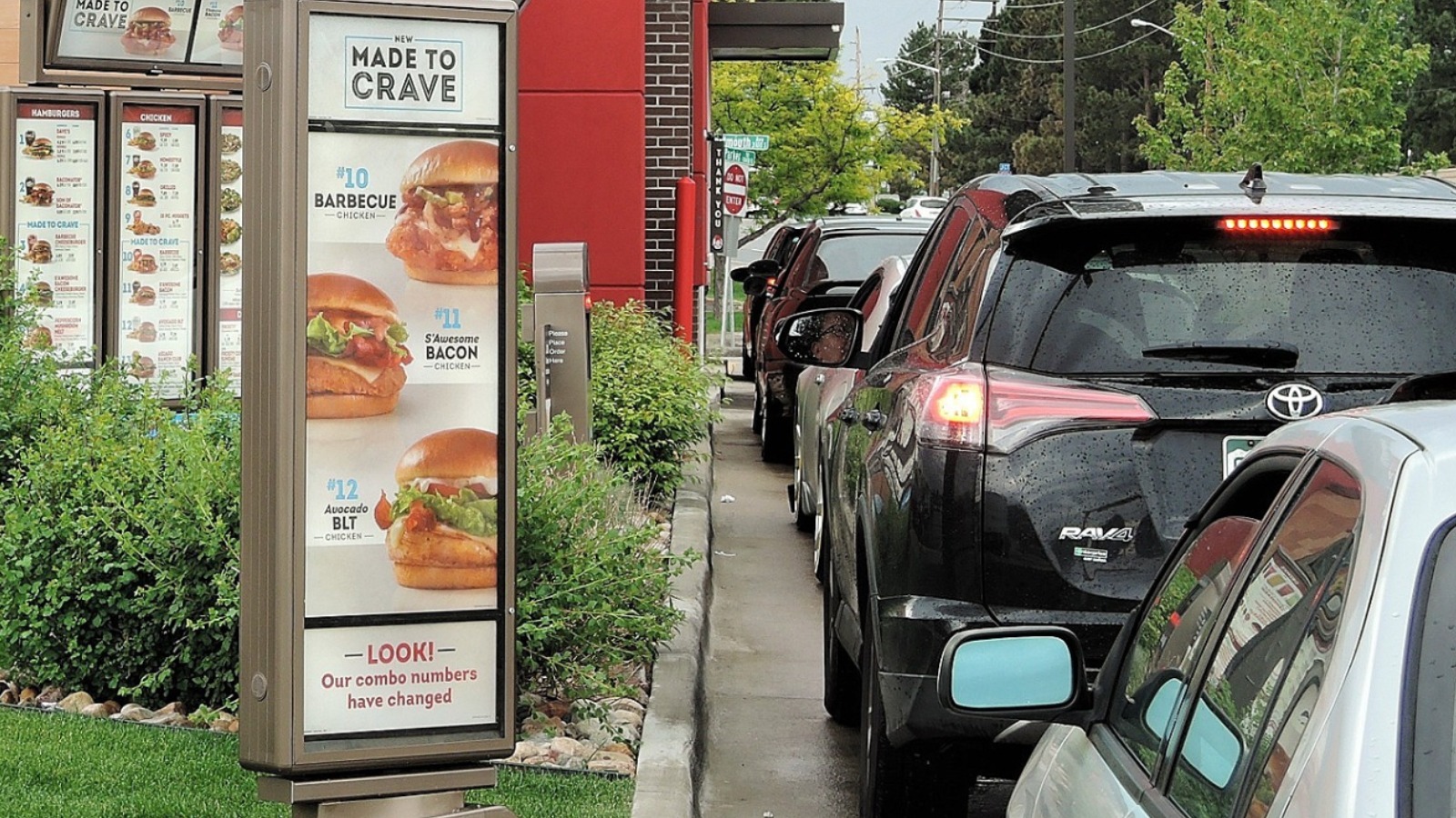 Drive-Thru: 10 Things You Didn't Know About the Fast Food Drive-Thru