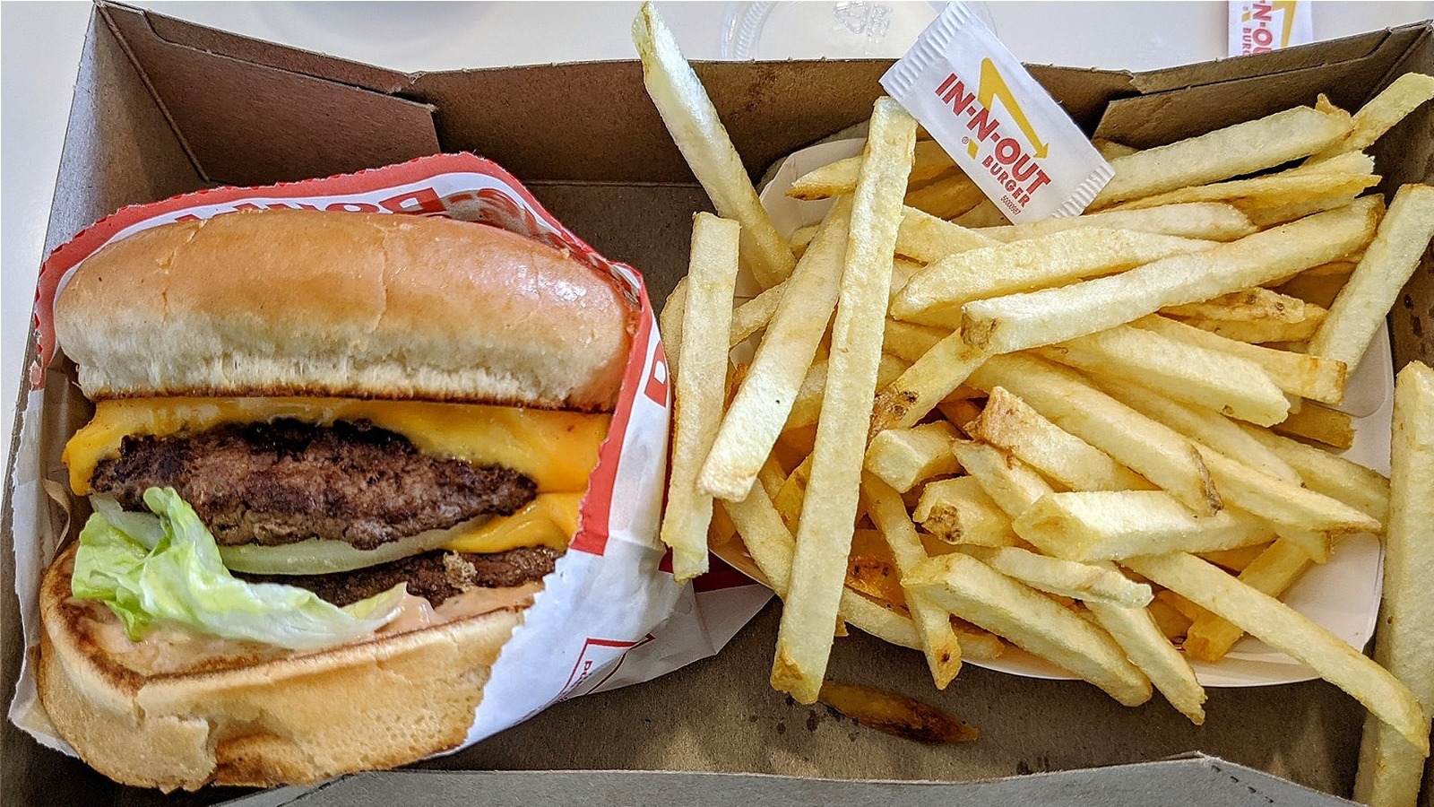 is-the-lax-in-n-out-really-the-busiest-restaurant-in-the-world