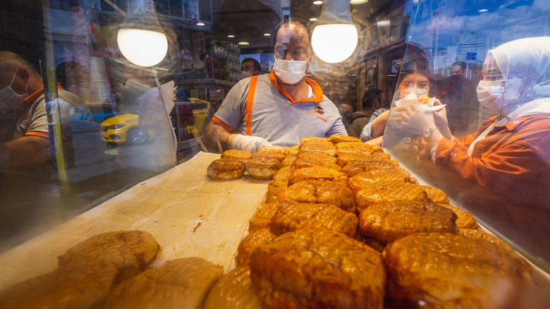 Islak burgers behind glass in Turkey 