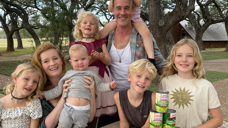 James Van Der Beek with family and Libby's cans