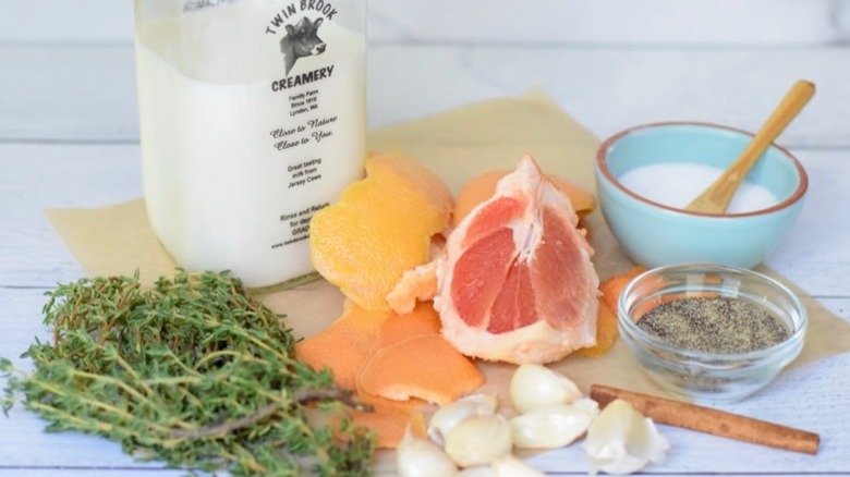 grapefruit and thyme ingredients for sauce