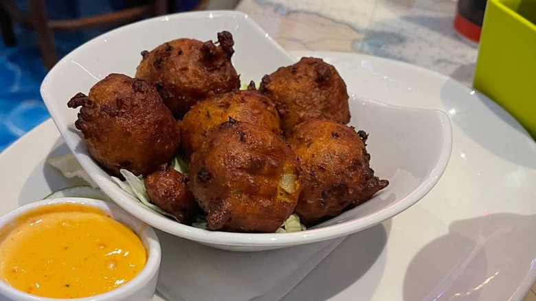 conch fritters and dip