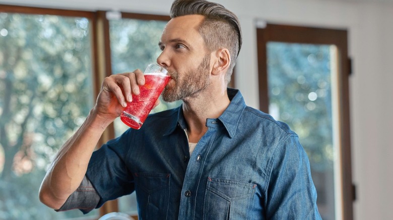 Joel McHale sips Five O'Clock Fizz Cocktail