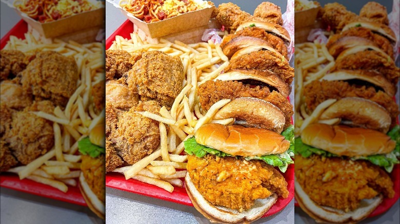 jollibee chicken sandwiches