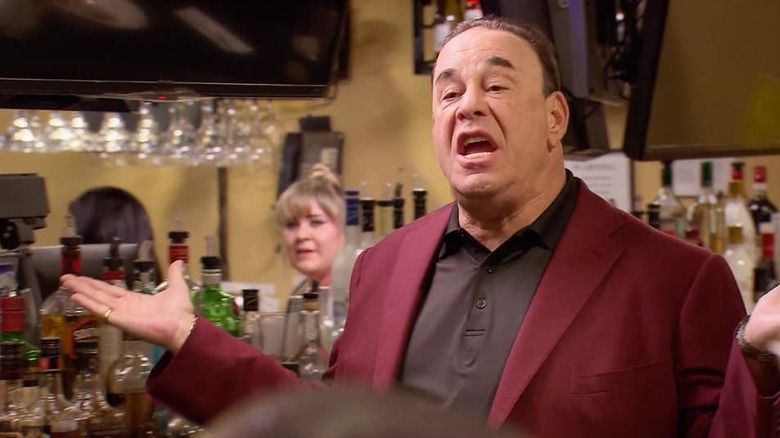 Jon Taffer giving out advice in a bar