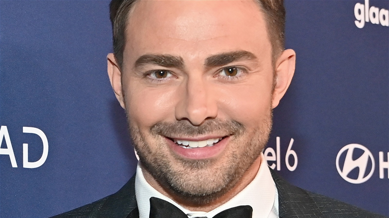Jonathan Bennett's Comedic Advice For Hosting Food-Related Shows ...