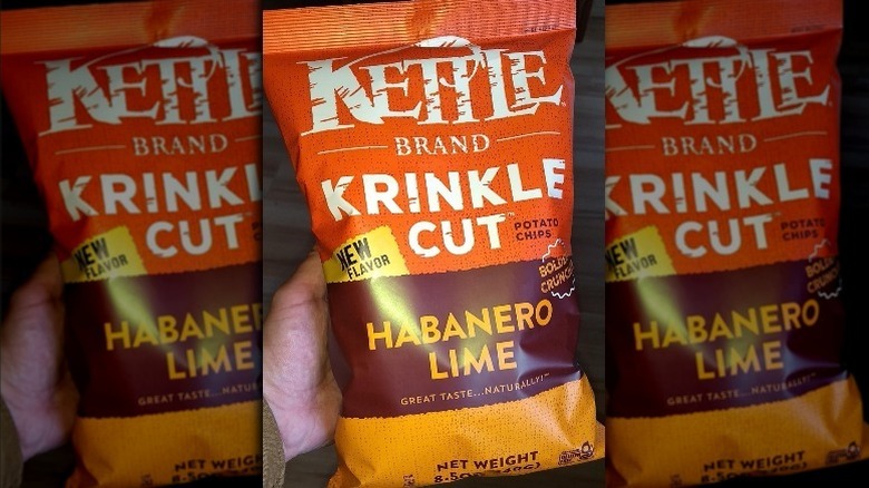 Krinkle Cut Habanero Lime kettle chips