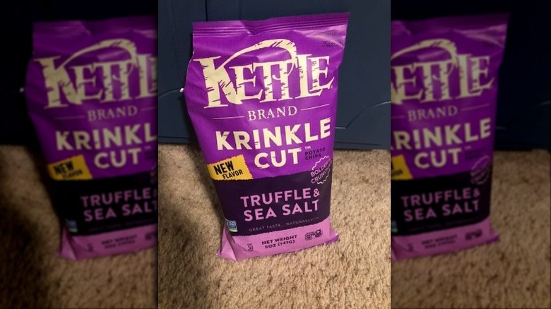 Krinkle Cut Truffle + Sea Salt kettle chips