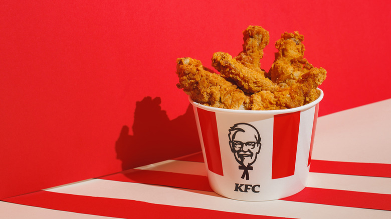 KFC chicken bucket