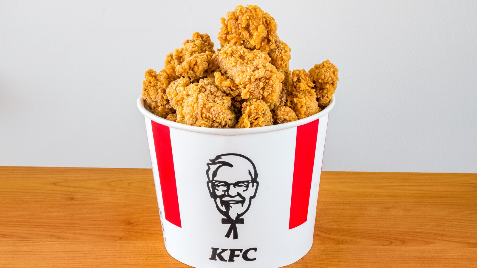 KFC (Sort Of) Saved The Day After An Airline's Catering Spoiled