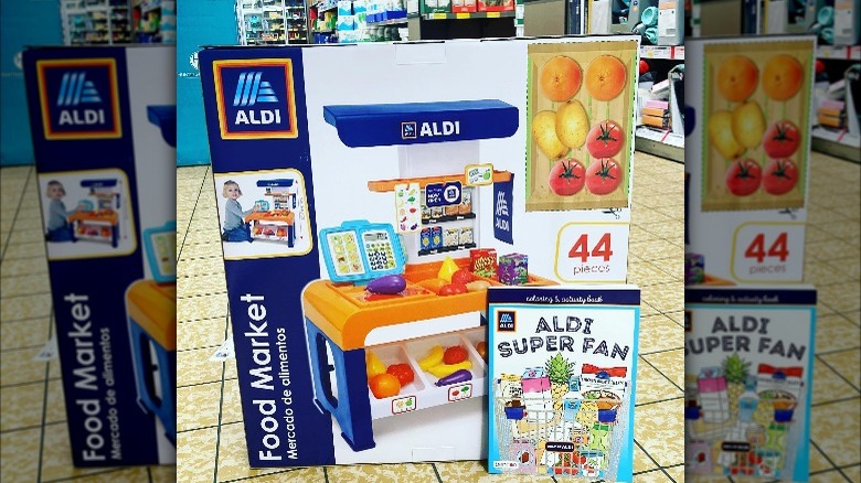 Aldi toy food market