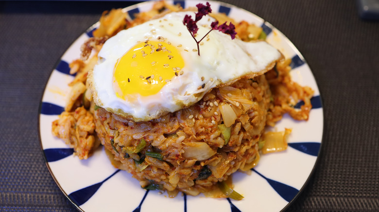 Kimchi tuna fried rice with an egg