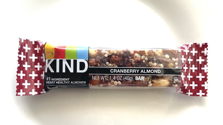 cranberry almond kind bar