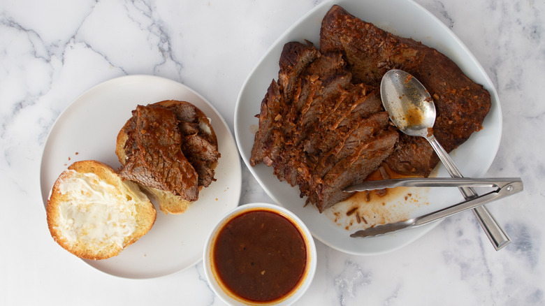 toasted bread rolls with sliced brisket