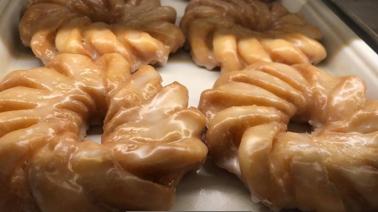 Glazed Cruller