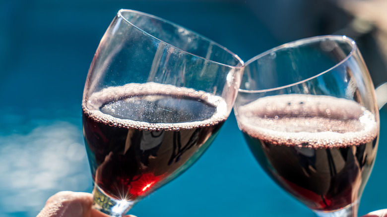 glasses of sparkling red wine