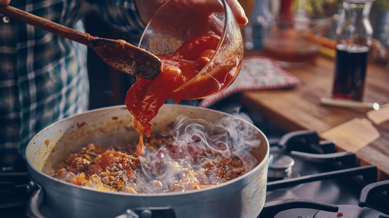 making bolognese sauce