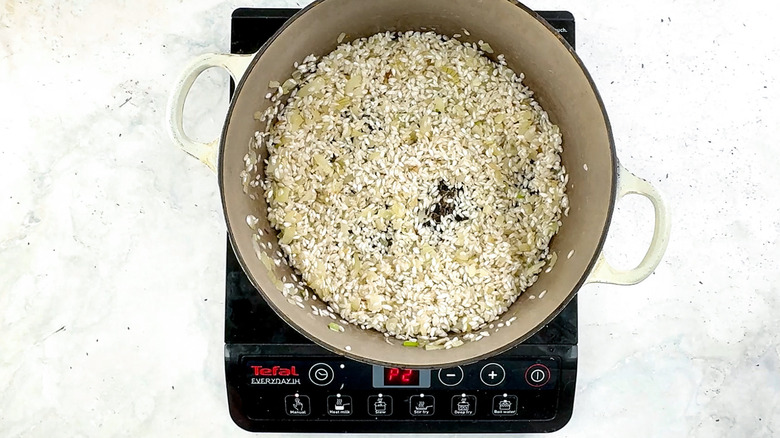 rice in pan